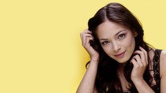 Brunettes woman Kristin Kreuk