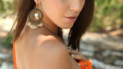 Brunettes woman Lizzie