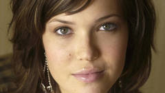 Brunettes woman mandy moore