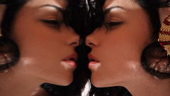Brunettes woman mirrors Met-Art