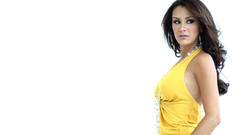 Brunettes woman Ninel Conde