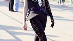 Brunettes woman singers Sati