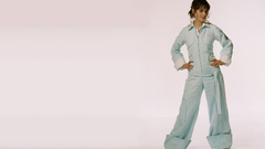 Brunettes woman zooey deschanel