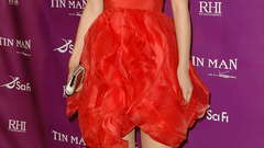 Brunettes Women blue eyes