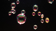 Bubbles iridescence