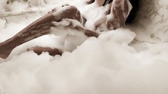 Bubbles magazines emanuela de paula status