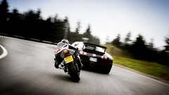 Bugatti veyron races