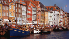 Buildings vehicles Sailboats rivers