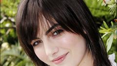 Camilla Belle