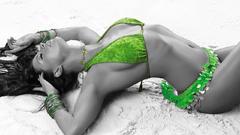 Candice Michelle selective coloring