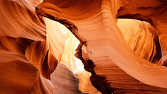 Canyon slot formations