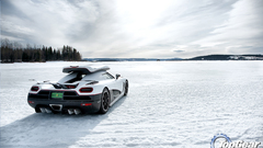 Car Koenigsegg super car snow vehicle winter numbers topgear