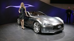Car show Infiniti Essence Concept