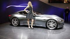 Car show Infiniti Essence Concept