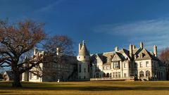 Carey mansion architecture