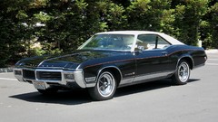 Cars 1969 Buick Riviera