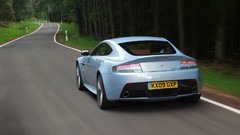 Cars Aston Martin Vantage v12 Aston Martin V12 Vantage