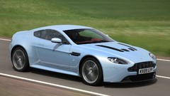 Cars Aston Martin Vantage v12 Aston Martin V12 Vantage
