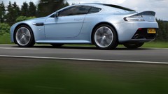 Cars Aston Martin Vantage v12 Aston Martin V12 Vantage