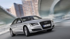 Cars audi a8