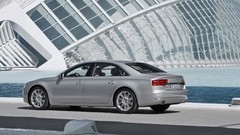 Cars audi a8