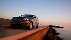 Cars audi q7