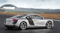 Cars audi r8