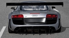Cars audi r8