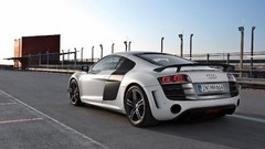 Cars audi r8