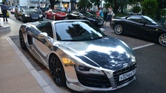 Cars audi r8