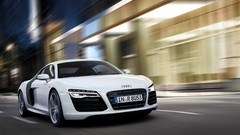 Cars Audi R8 V10