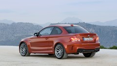Cars bmw 1-series
