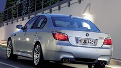 Cars bmw m5
