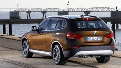 Cars BMW X1