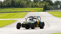 Cars Caterham Caterham R600