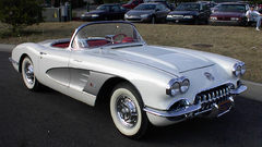 Cars chevrolet corvette side