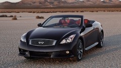 Cars convertible Infiniti