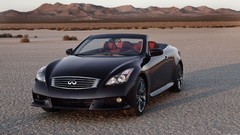 Cars convertible Infiniti