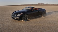 Cars convertible Infiniti