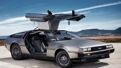 Cars delorean dmc-12