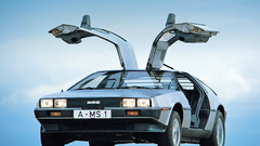 Cars delorean dmc-12 open