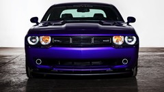 Cars dodge challenger