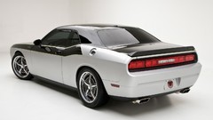 Cars dodge challenger