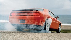 Cars dodge challenger Dodge Challenger SRT8