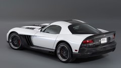 Cars dodge viper