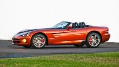 Cars dodge viper srt10