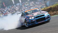 Cars drifting cars Nissan