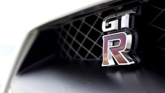 Cars emblems Nissan GT-R