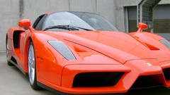 Cars ferrari enzo
