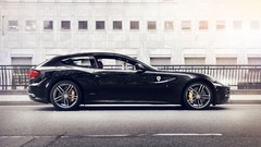 Cars Ferrari FF